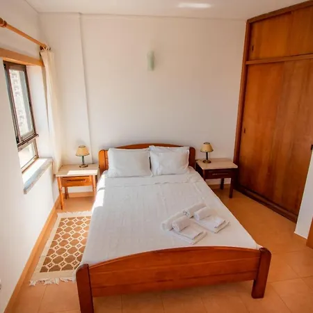 Colmeia- Local Vendégház Armação de Pêra