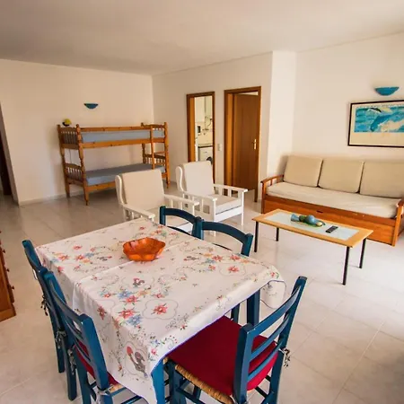 Colmeia- Local 3* Armação de Pêra