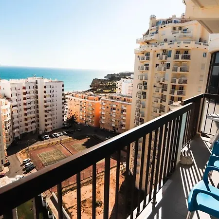 Guest house Colmeia- Local Armacao de Pera