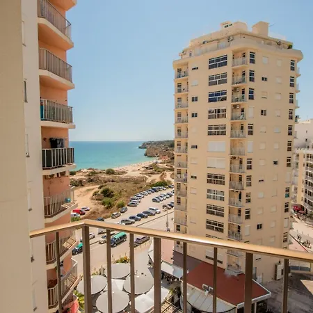 Colmeia- Local Armação de Pêra