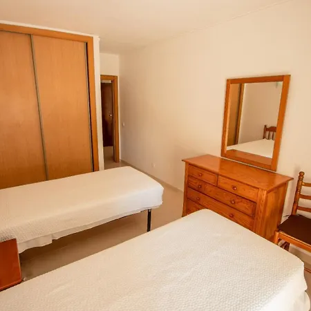 Colmeia- Local Armação de Pêra